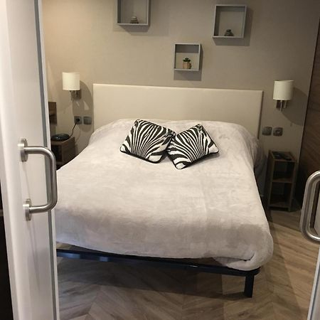 Mobilhome Familial 6 A 7 P 3 Chambres 42 M2 Saint Brevin Les Pierres Couchees Eksteriør billede