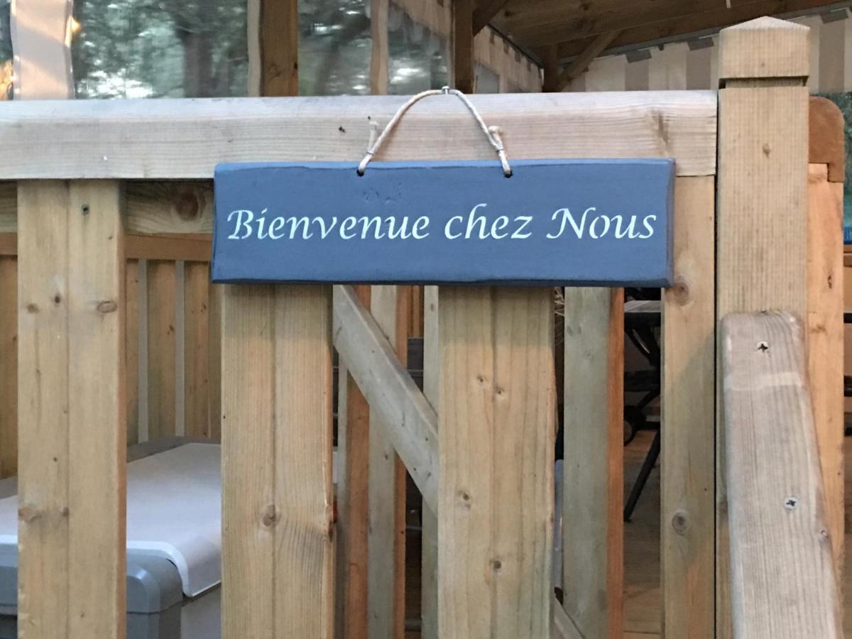 Mobilhome Familial 6 A 7 P 3 Chambres 42 M2 Saint Brevin Les Pierres Couchees Eksteriør billede