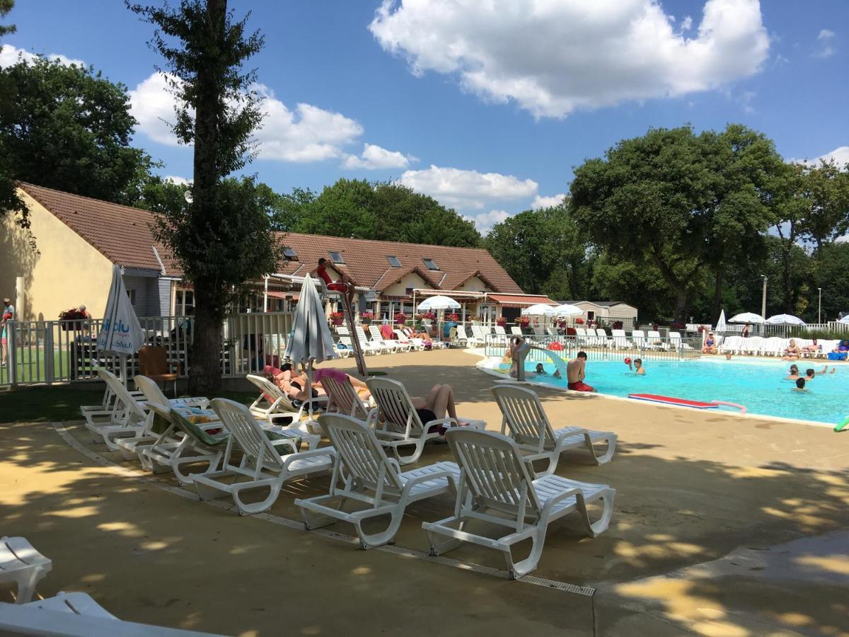 Mobilhome Familial 6 A 7 P 3 Chambres 42 M2 Saint Brevin Les Pierres Couchees Eksteriør billede